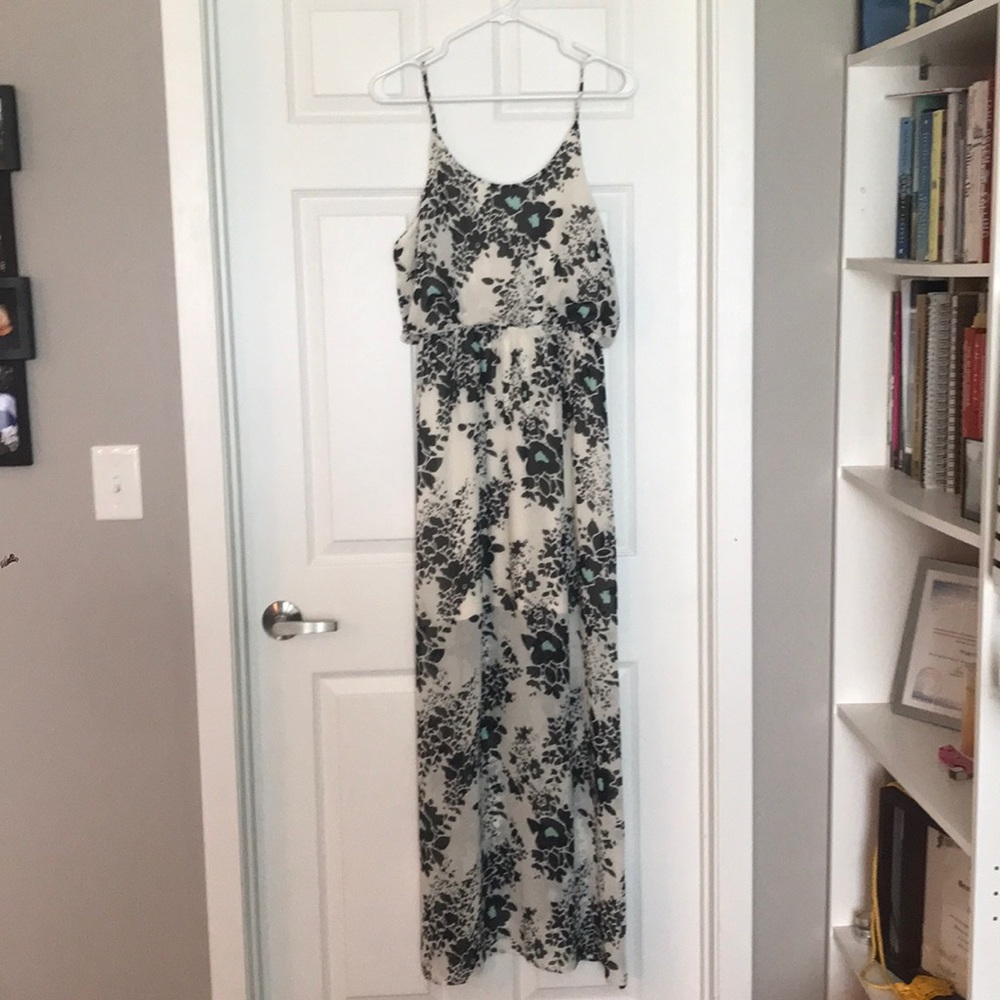 Maxi flower sundress.